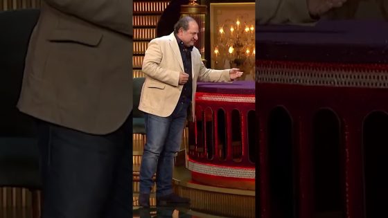 خالد الصاوي ارتبط بالأبلة على الهوا 😂 #أبلة_فاهيتا #Shorts