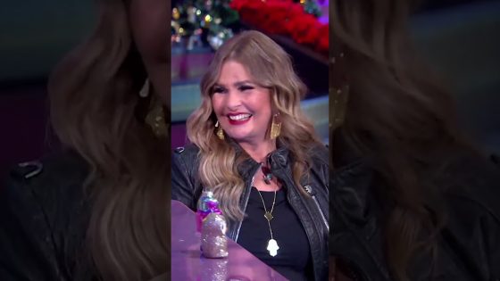 مانتي فرسة برده😂 كارو بتتغزل في يسرا😍 #أبلة_فاهيتا #Shorts