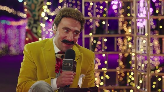 أجمد لقاء في مهرجان المزاريطة بين محمد سلام وهجرس 😂🤣#الكبير_أوي_ج6