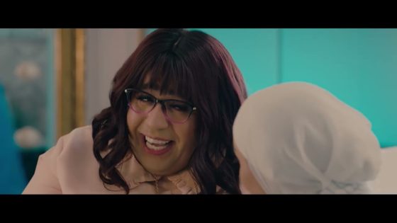 رد فعل جيجي لما شافت علاء وهو لابس بروكة #مكتوب_عليا