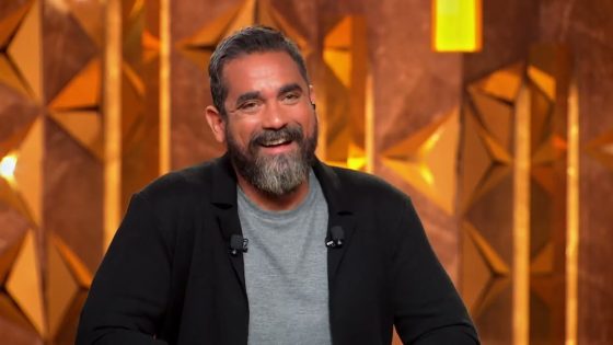 هتموت ضحك على هنيدي 😂🤣 وهو بيحكي عن ذكرياته في إمبابة #سهرانين