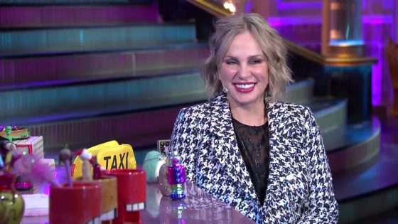 الجميلة شيرين رضا😍 في مواجهة كارو الشقية🐰 #أبلة_فاهيتا