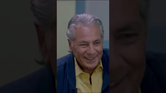 مأمون فقد الذاكرة ومش فاكر حد إلا الفلوس 🤣😂 #مأمون_وشركاه #shorts