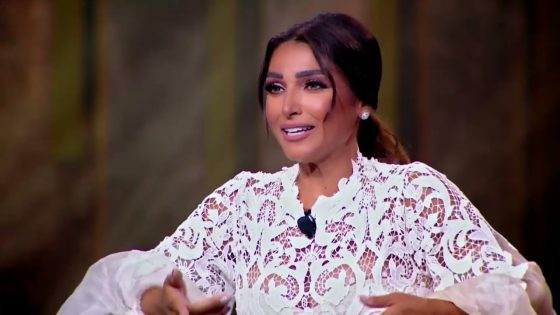 روجينا تفاجئ أشرف زكي.. كنت بتعاكس بنات وأنت في المدرسة 😂🤣 #سهرانين