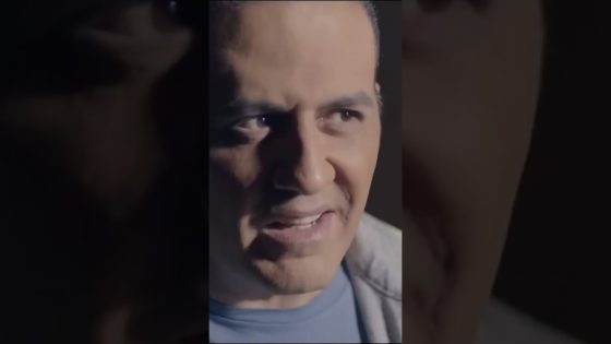 عصافير مأمون محدش يقدر يمسكها ولا يشوفها😂 #مأمون_وشركاه #shorts