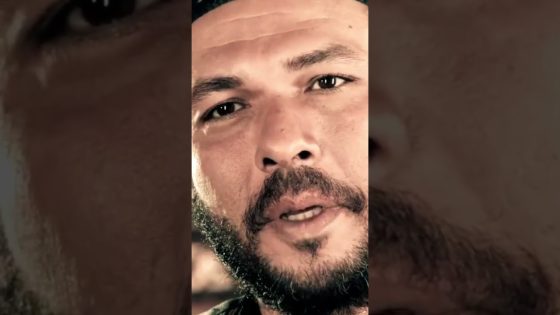 مع تعب الحياة ما لقت غير صدر أخوها محل ترتاح عليه 🥹 #اكسبلور #قبنض #حارة_الأصيل