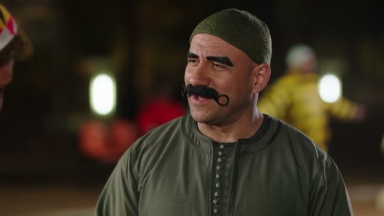 بعزق نقطة ضعفه الأكل🤦🏻‍♀️.. والكبير طرد هجرس من الفريق 🤣💔#الكبير_أوي_ج7