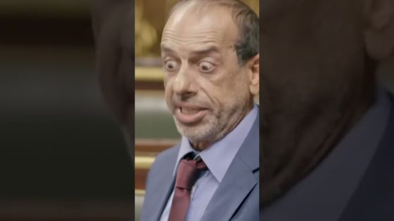 العفاريت ما سبتش عدلي حتى وهو في جلسة مجلس الشعب 🤣 #عفاريت_عدلي_علام#shorts