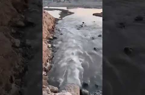 أنابيب المجاري تصب في نهر دجلة #العراق