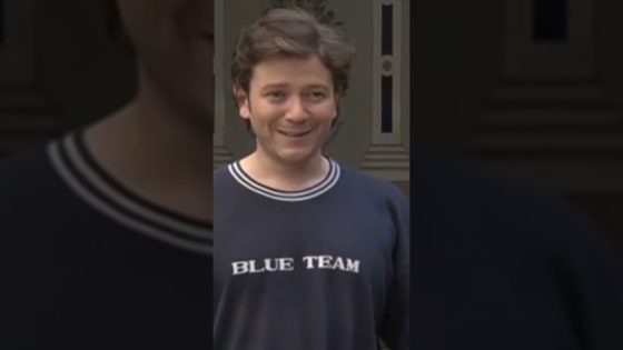 حبه خلاه يحلم بأشياء ماكانت تخطر بباله 😍#اكسبلور #قبنض #صراع_المال