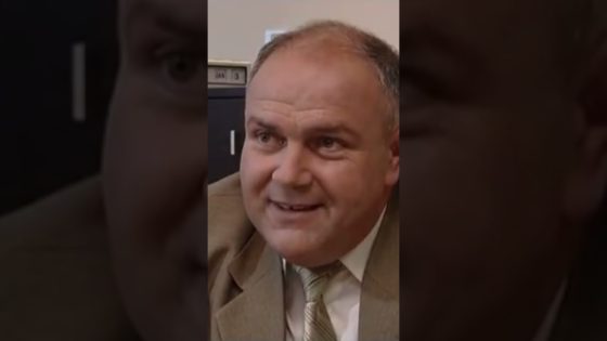 مو بس دافع عن صهره لا ومعجب بشخصيته التجارية 😨 #اكسبلور #قبنض #صراع_المال