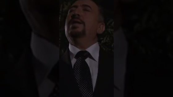 المواجهة الصعبة بين المال والمبدأ 💔 #اكسبلور #قبنض #صراع_المال